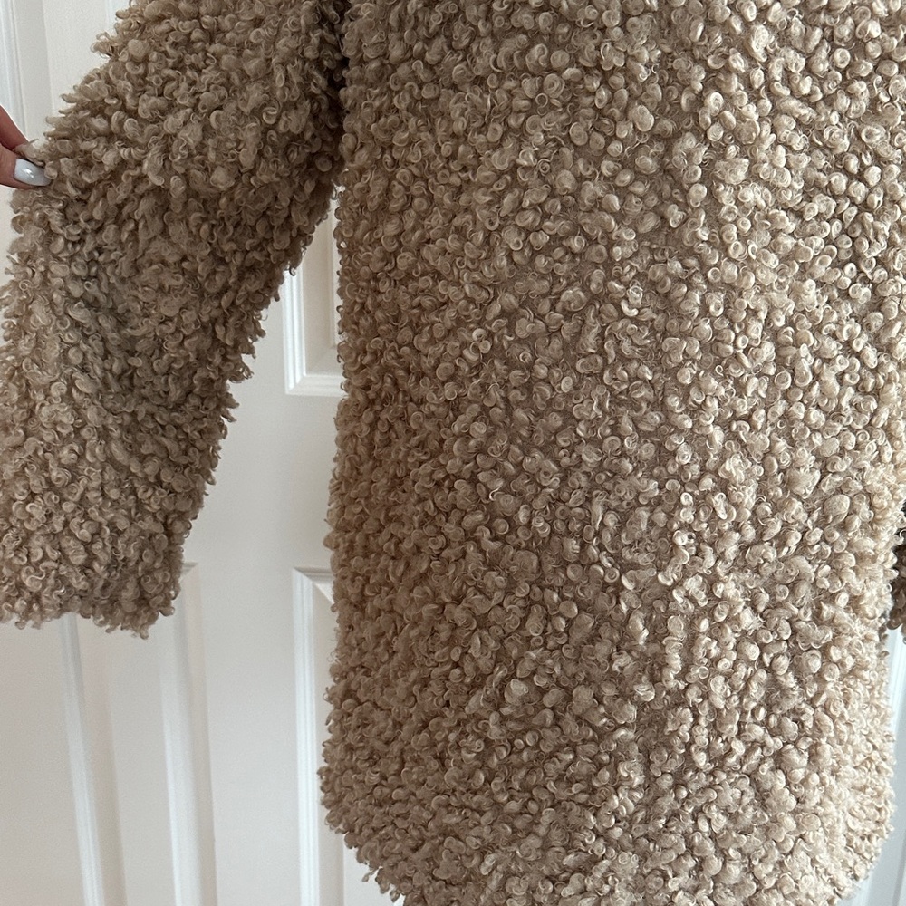For The Republic Tan Curly Faux Fur Teddy Sherpa Bouclé Cozy Boho Jacket Size M - Picture 13 of 17